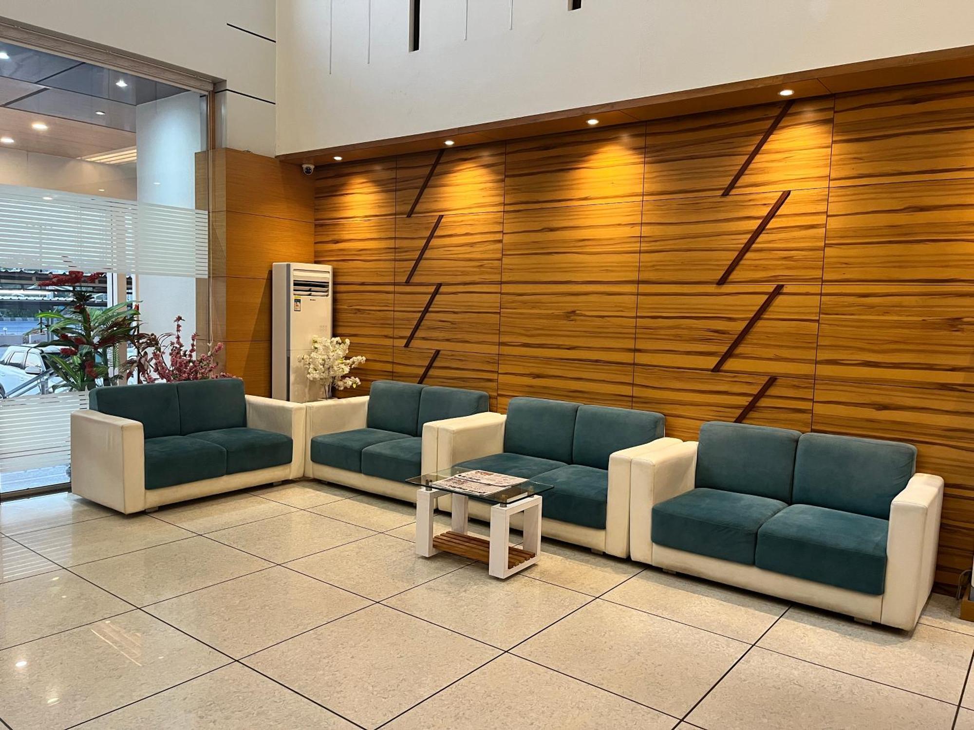 Hotel Grand Darshan Vadodara Ngoại thất bức ảnh